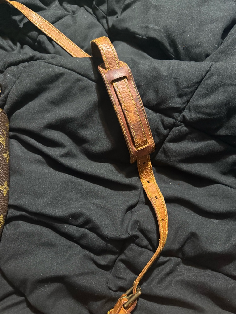 Louis Vuitton Monogram Shoulder Bag in Brown and Tan - Picture 4 of 12